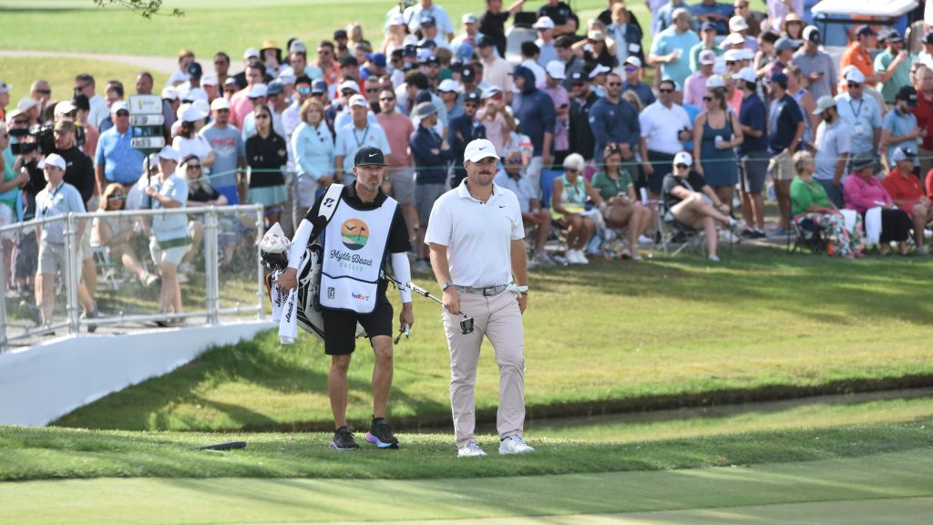 Gotterup finished with a birdie from 17 feet on the final hole to lead by four strokes.